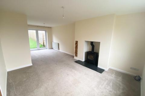 3 bedroom terraced house to rent, High Street, Ashcott