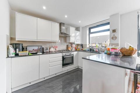 2 bedroom flat for sale, Venner Road, Penge, London, SE26