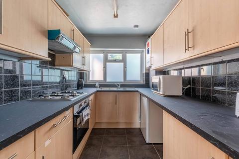 1 bedroom flat to rent, Green Lane, Northwood, HA6