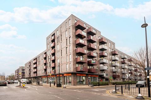 2 bedroom flat to rent, Graciosa Court, Harford Street, Stepney, London, E1