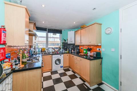 4 bedroom maisonette for sale, Carey Gardens, Battersea, London, SW8