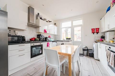 3 bedroom terraced house for sale, Perth Road, Wood Green, London, N22