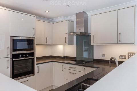 1 bedroom retirement property for sale, Lynwood Village, Rise Road, Ascot SL5