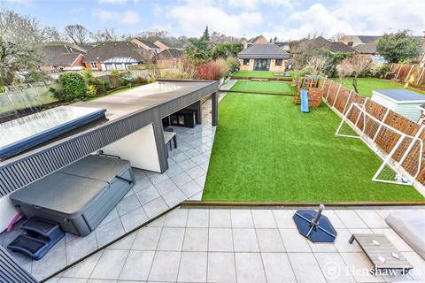 180 Rownhams Lane, North Baddesley, Southampton, SO52 9LQ