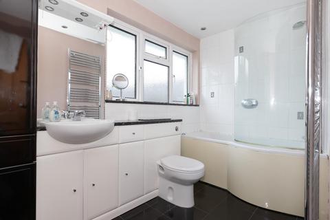 1 Bramber Close, Sompting, Lancing, BN15 0JA