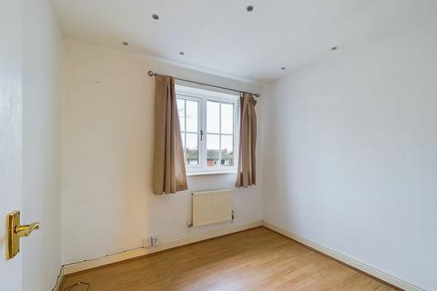 37 Benton Drive, Chester, CH2 2RD