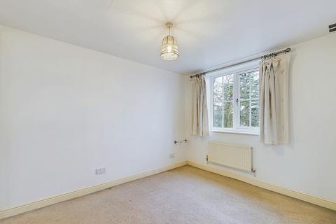 37 Benton Drive, Chester, CH2 2RD