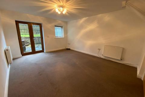 2 bedroom terraced house to rent, Acre Avenue, Bacup