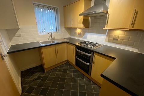 2 bedroom terraced house to rent, Acre Avenue, Bacup