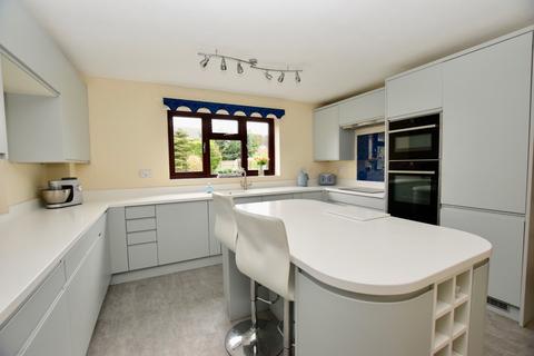 4 bedroom detached house for sale, Beckside, Barmby Moor