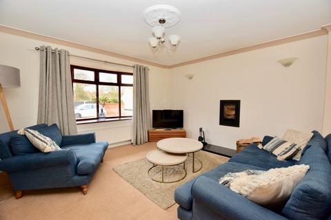 Brook House Beckside, Barmby Moor, York, YO42 4EX