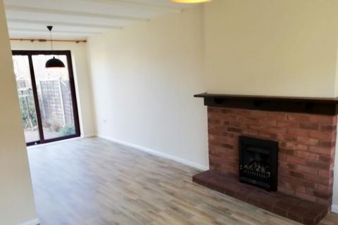 3 bedroom semi-detached house to rent, Longridge Park, Colchester