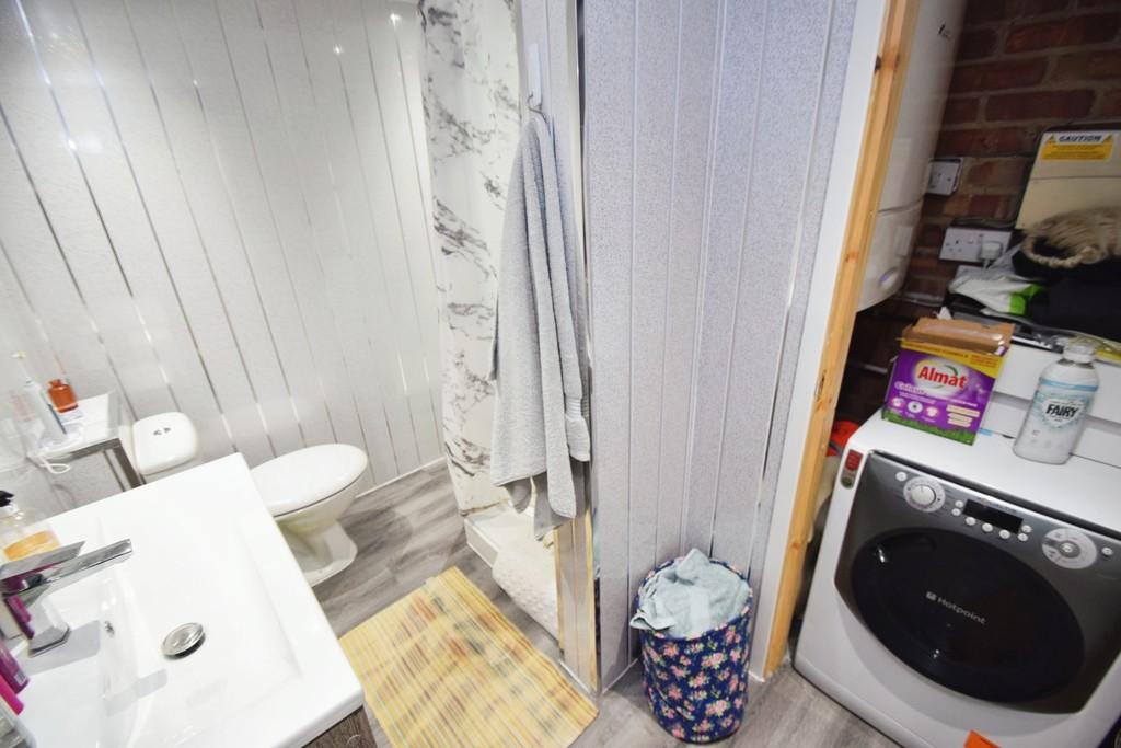 3183a647-Bathroom