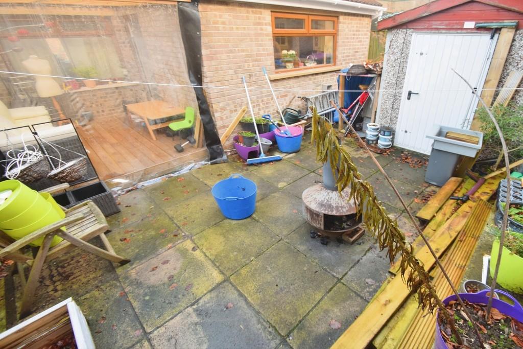 4bd4eb08-Garden 201