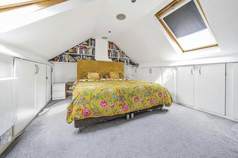 27 Coleridge Crescent, Colnbrook, Slough, SL3 0PY