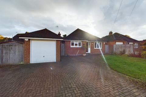 2 bedroom detached bungalow for sale, New Pond Road, Holmer Green, Buckinghamshire