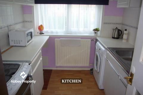 2 bedroom terraced house to rent, Glovers Lane | Heelands | MK13 7LW