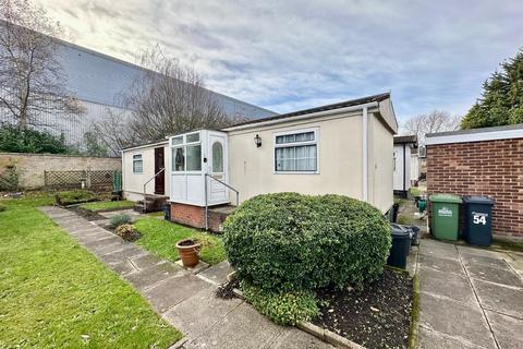 1 bedroom park home for sale, Longcroft Drive, Waltham Cross