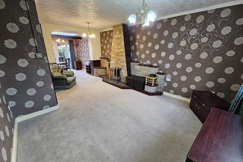 3 bedroom terraced house for sale, Atholl Drive, Heywood, OL10 3SJ