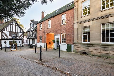 3 bedroom townhouse for sale, Castle Mews, Castle Street, Central Warwick