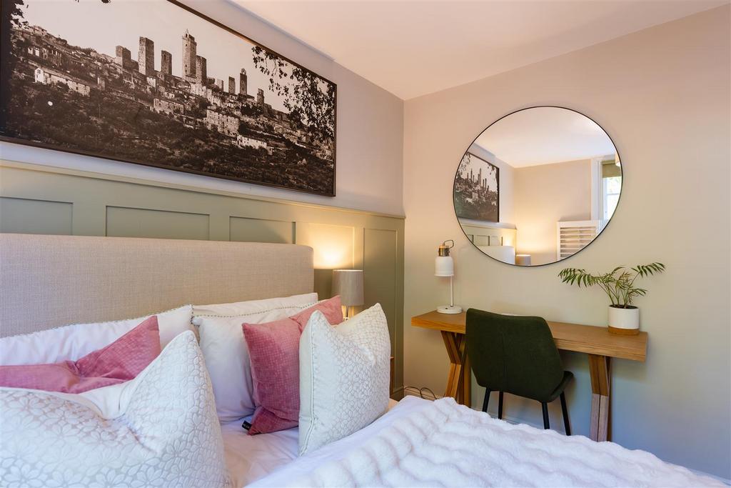 Bedrooms-6.jpg