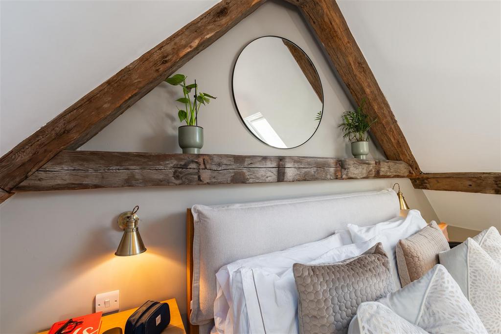 Bedrooms-10.jpg