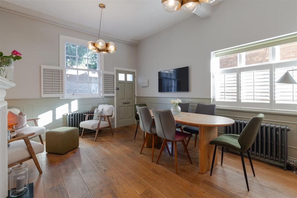 Drawing room-1.jpg