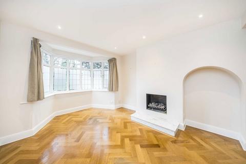 4 bedroom house to rent, Robin Hood Way, London SW15