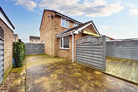 3 bedroom semi-detached house for sale, Ramsey Close, Thetford, IP24