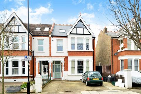 1 bedroom flat to rent, Chatsworth Gardens, Acton, London, W3