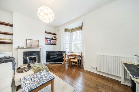 1 bedroom flat to rent, Hargwyne Street, London SW9