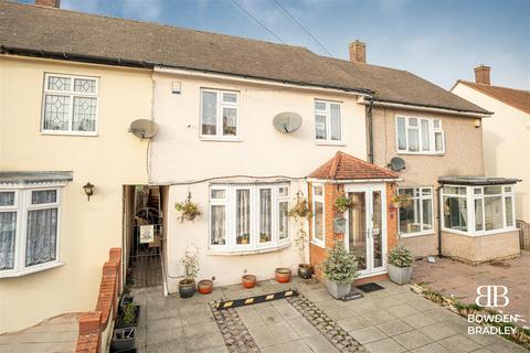 57 Verderers Road, Chigwell, IG7 4NA