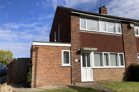 3 bedroom semi-detached house to rent, London Road, Canterbury CT2