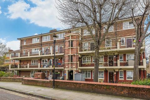 68 Adams Gardens Estate, London, SE16 4JG