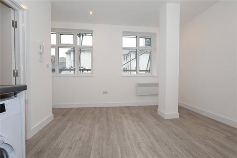 1 bedroom apartment to rent, Commercial Way, Woking, Surrey, GU21