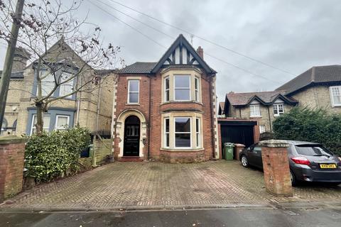 4 bedroom detached house to rent, Thorpe Road, PETERBOROUGH PE3