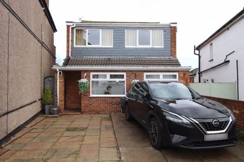 3 bedroom detached house for sale, WILSON STREET, CLEETHORPES