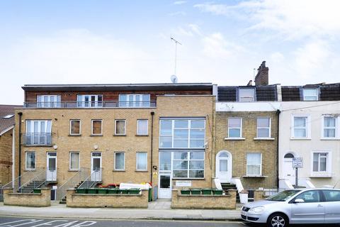 2 bedroom flat to rent, Manbey Park Road, Stratford, London, E15