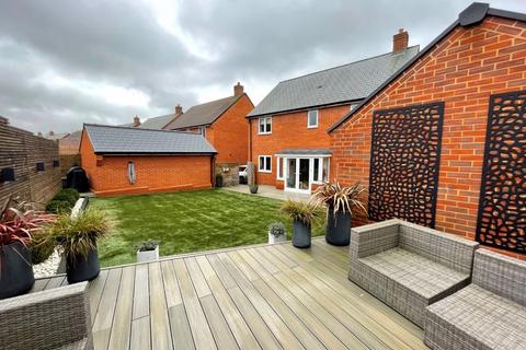 4 bedroom detached house for sale, Braxells Road, Botley, SO32