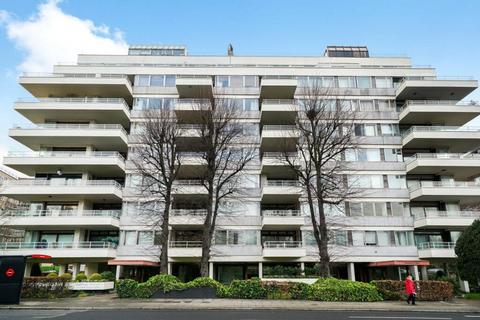 Apartment to rent, Prince Albert Road, St John's Wood, London, NW8