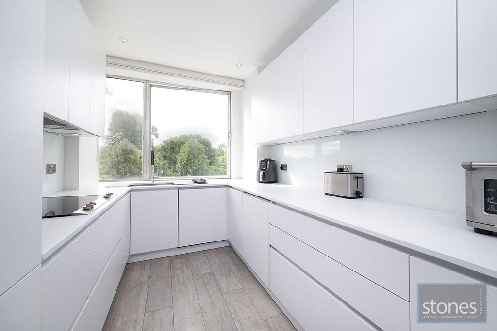 Apartment in London - View 4