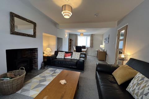 3 bedroom semi-detached house for sale, Trem Y Mor, Rhosneigr, Anglesey, LL64