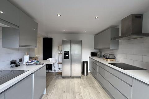 3 bedroom semi-detached house for sale, Trem Y Mor, Rhosneigr, Anglesey, LL64