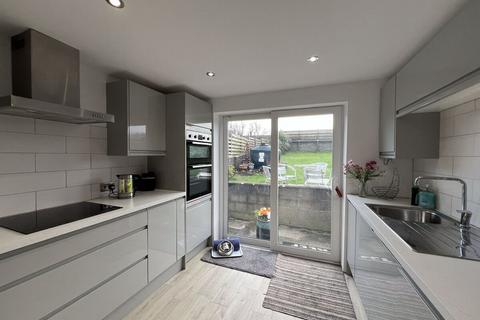 3 bedroom semi-detached house for sale, Trem Y Mor, Rhosneigr, Anglesey, LL64