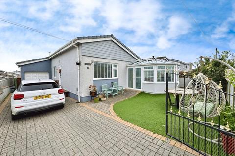 3 bedroom detached bungalow for sale, Harbour View Estate, Holyhead