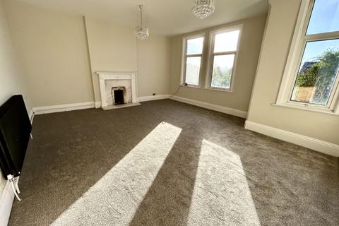 2 bedroom apartment for sale, Chester Road, Sutton Coldfield, B73 5HY