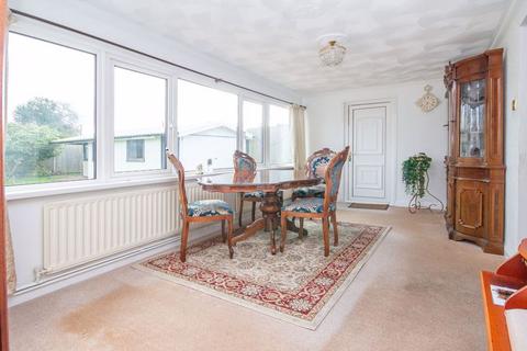 2 bedroom detached bungalow for sale, Totton