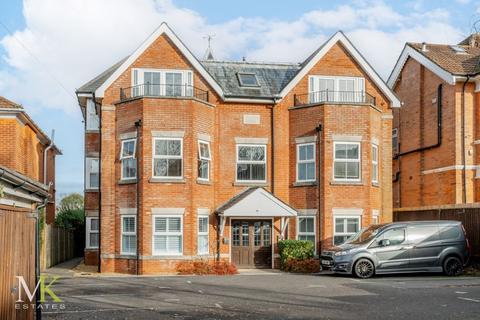 2 bedroom apartment for sale, Southbourne Road, Bournemouth BH6