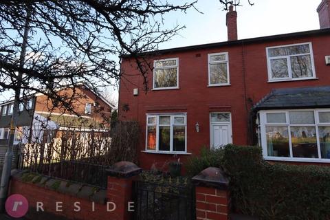 2 bedroom end of terrace house for sale, Argyle Street, Heywood OL10