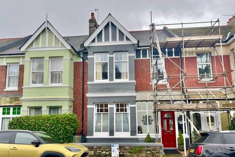 4 bedroom terraced house for sale, College Avenue, Mannamead, Plymouth. Fabulous 4 bed family home with versatile basement, sunny garden and GARAGE